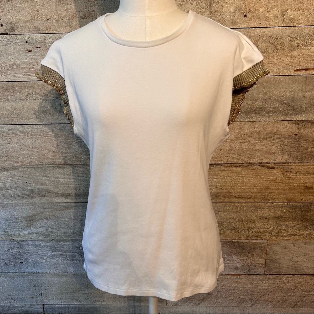 💥5/$25 Zara women’s white sleeveless gold ruffled top in‎ size large